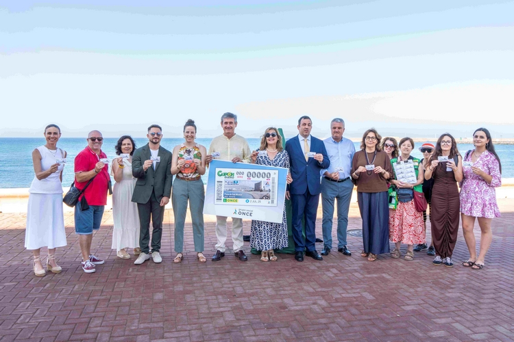 250626 presentacion cupon ONCE Playa San Nicolás