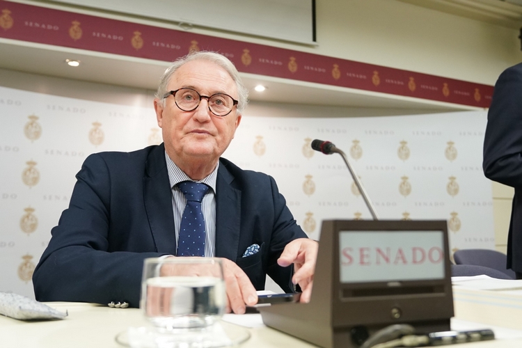 FOTO JESÚS CAICEDO EN EL SENADO