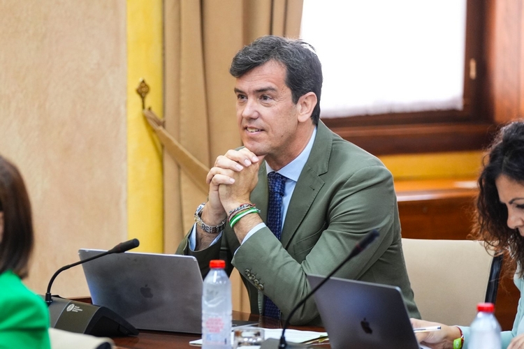 JUANJO SALVADOR EN EL PARLAMENTO ANDALUZ