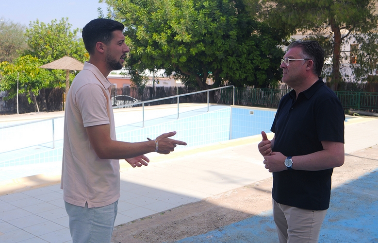 preparativos piscinas de Berja 2025