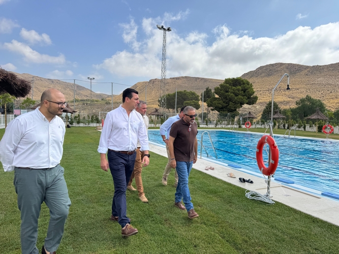 11072025 piscina Villa Níjar 1