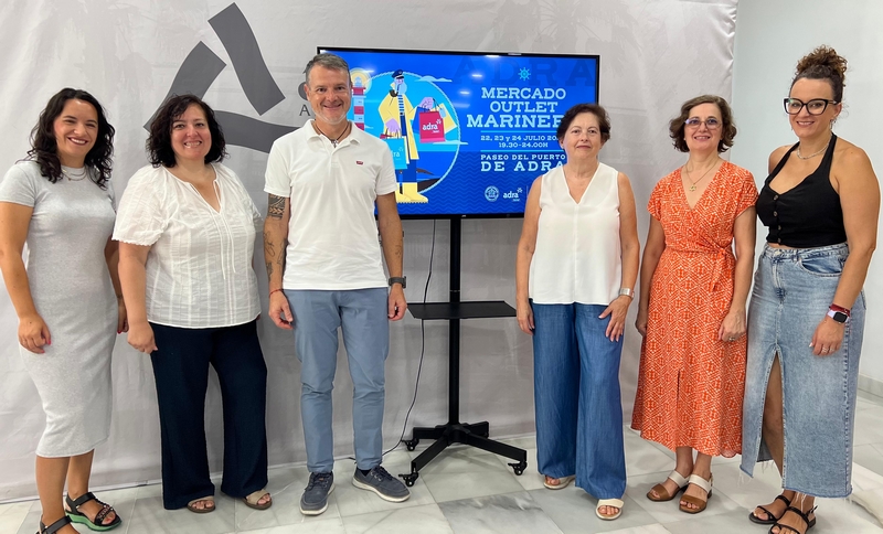 250710 El Paseo del Puerto acoge una nueva edición del Mercado Marinero ...
