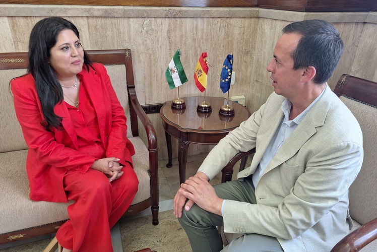 250722 SGA reunión cónsul del Ecuador