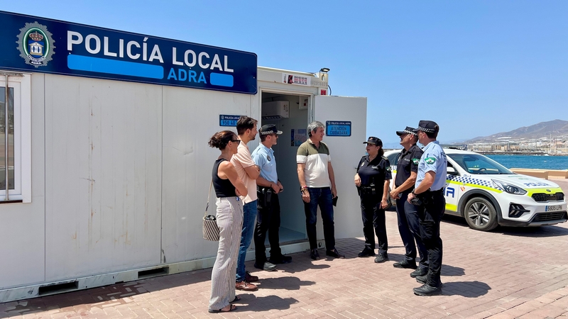 250731 Cortés visita el Puesto de Mando Avanzado y el módulo fijo de la ... (1)