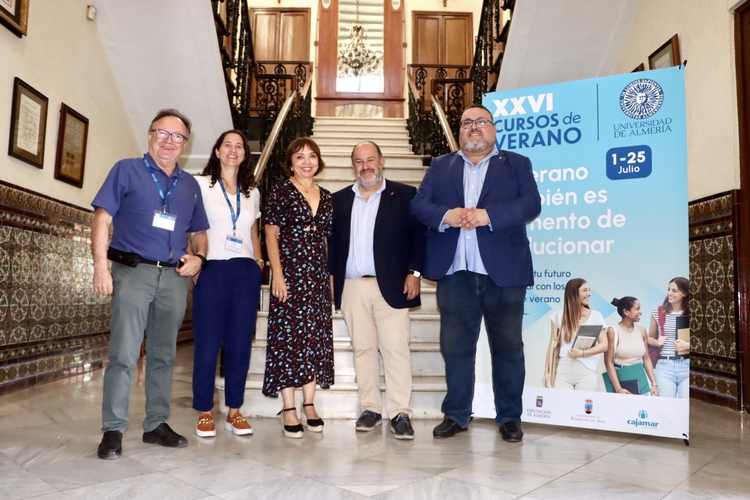 FOTO 1 UAL 16 JULIO 2025 AGRICULTURA URBANA