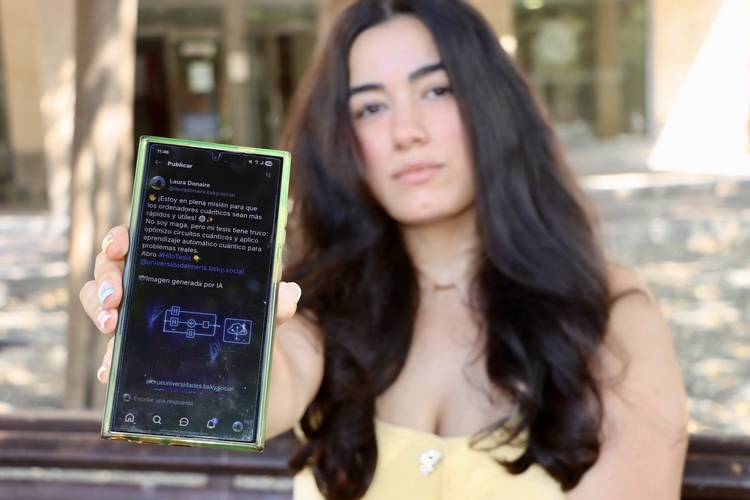 FOTO 2 UAL 7 JULIO 2025 LAURA DONAIRE HILOTESIS