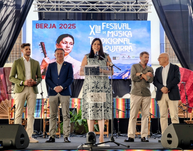 PHOTO-2025-08-10-14-00-41