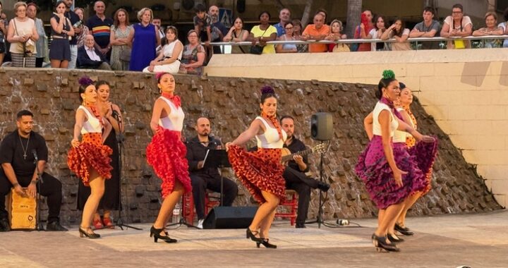 250903 Actuación escuela de Chelo Ruiz (3)