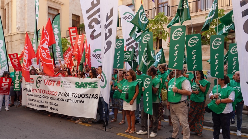 250916 Concentración Estatuto Maro Sanidad7