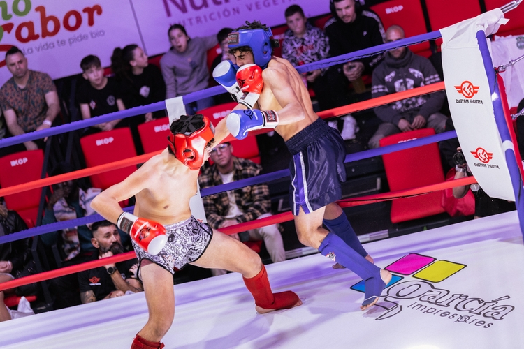 Combates de kick boxing