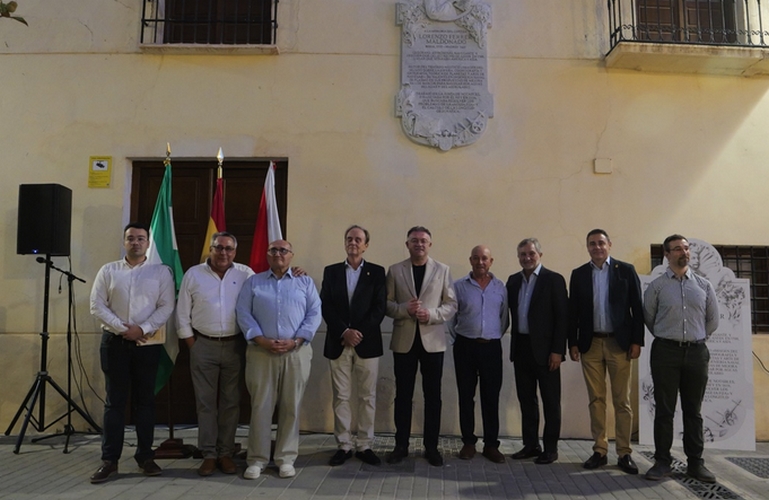 Homenaje Lorenzo Ferrer en Berja 1