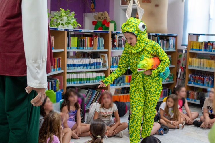 Noches en la biblioteca con Igualeony