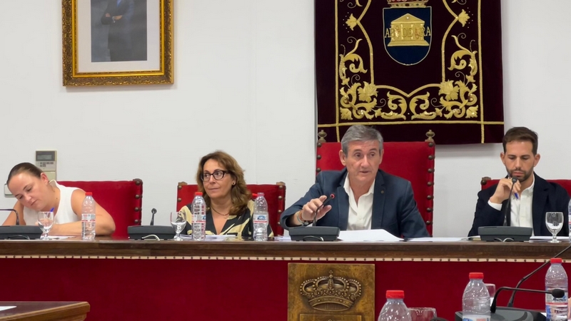 251001 Adra regula el uso de los vehículos de movilidad personal para una ciudad más segura y sostenible (2)