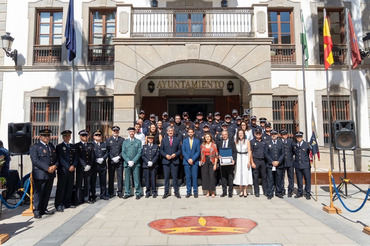 251006 La Policía Local de Adra celebra la festividad de sus Santos Ángeles Custodios