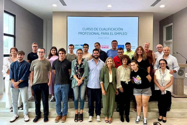 FOTO OCTUBRE 07 2025 PRESENTACIÓN UNIDIVERSIDAD