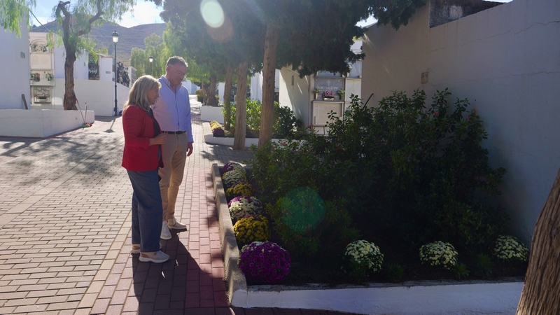 Preparativos cementerio de Berja 2025 1