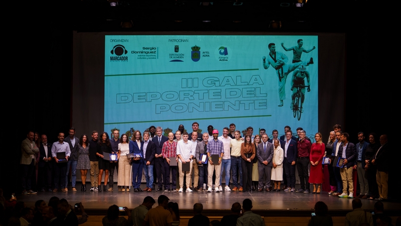 251106 El Poniente almeriense ha reconocido a deportistas, clubes e instituciones en la III Gala del Deporte