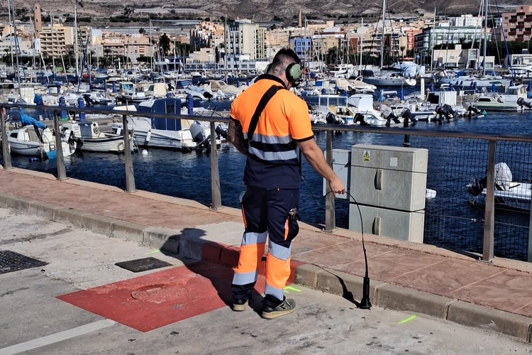 251127 Adra repara más de 1500 fugas en los dos últimos años lo que supone un ahorro de más de 136.000 m3 de agua