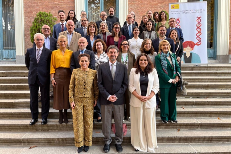 FOTO 1 NOVIEMBRE 21 2025 ALIANZA STEAM