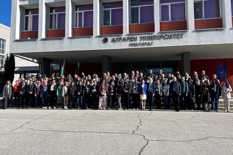 FOTO 1 UAL 13 NOVIEMBRE 2025 UNIGREEN BULGARIA