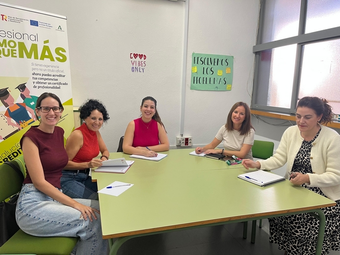 FOTO Reunión IES Puebla de Vicar