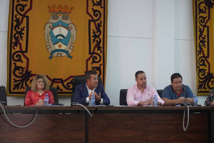 Foto pleno Ayuntamiento de Carboneras