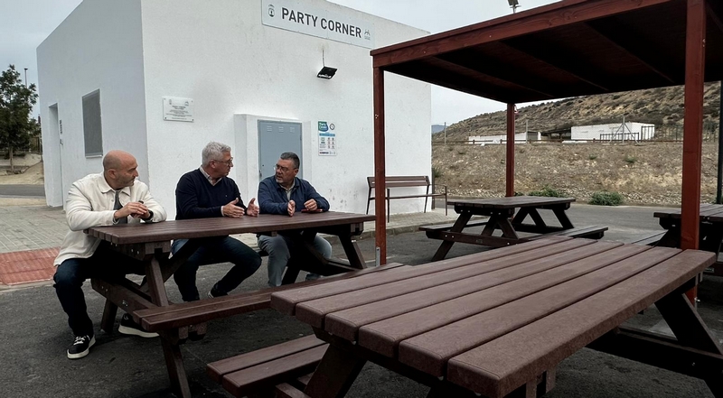 251223 Party Corner Villa Inés