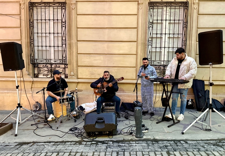 251224 Foto Zambomba de Almería centro (3)
