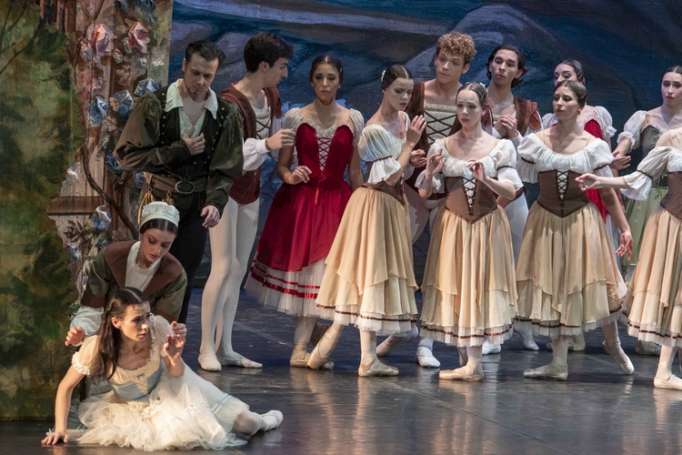 251231 Cultura-Giselle (8)