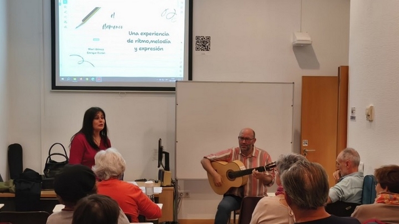 inicio-taller musica en la UPUA
