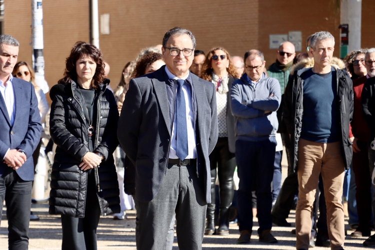 FOTO 4 UAL 20 ENERO 2026 MINUTO DE SILENCIO