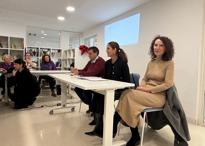 260212 MESA COMUNITARIA SANTA MARÍA DEL ÁGUILA (1)