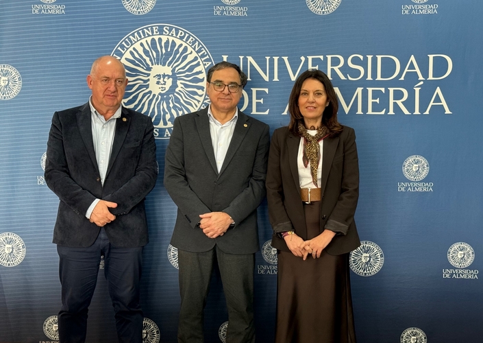 260218 Firma del convenio UAL-AECC (1)