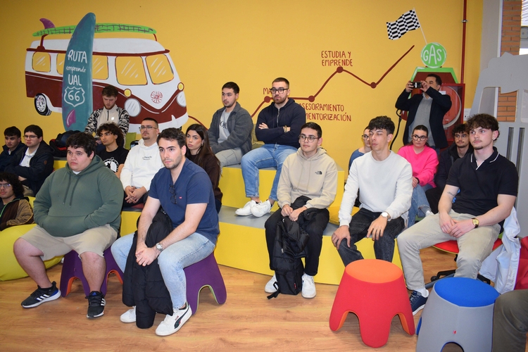 FOTO 3 FEBRERO 12 2026 PRESENTACIÓN III RETO COSENTINO