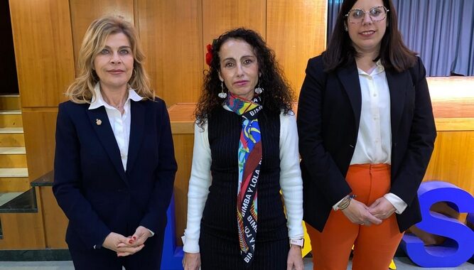 260307 Paola Laynez, Gemma Esteban y Almudena Morales (2)