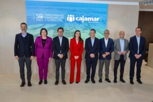 260310 SU MAJESTAD LA REINA VISITA LA ESTACIÓN EXPERIMENTAL LAS PALMERILLAS DE CAJAMAR