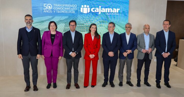 260310 SU MAJESTAD LA REINA VISITA LA ESTACIÓN EXPERIMENTAL LAS PALMERILLAS DE CAJAMAR