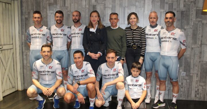 260314 NUEVO EQUIPO CICLISTA VICTORIA CYCLING