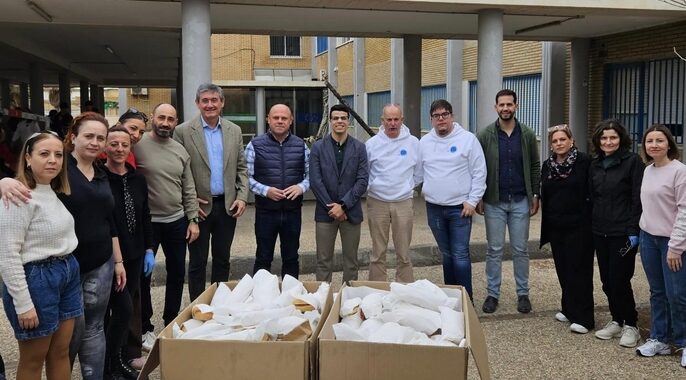260316 El IES Gaviota de Adra acoge a 300 estudiantes de 2º de la ESO en la Olimpiada Matemática THALES (2)