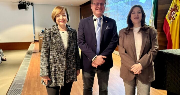 260324 Amigos de la Alcazaba-Conferencia Egipto. Qubbet El-Hawa 1