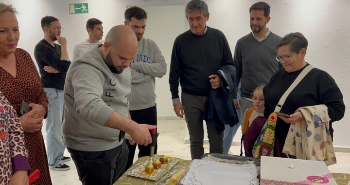 260327 Adra acoge con éxito el Concurso de Postres de Semana Santa con 25 participantes