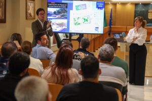 260330 REUNIÓN COMERCIANTES LOMA DE LA MEZQUITA