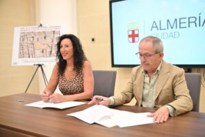 FOTO ARCHIVO FIRMA CONVENIO AYTO COLEGIO ARQUITECTOS BARRIO ALTO