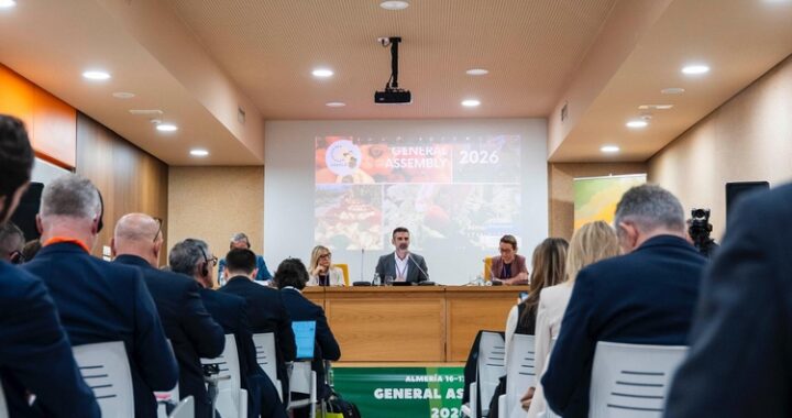 RFPM con público durante su discurso