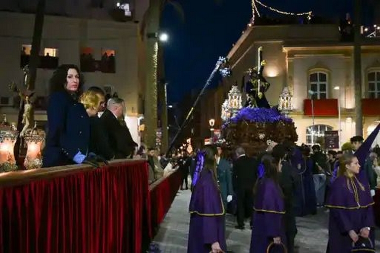 eb85ef3f-afd5-4120-b263-ef5988d9ebe9