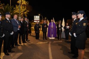 El Viacrucis del Santísimo Cristo del Amor recorre las calles de Santo Domingo  