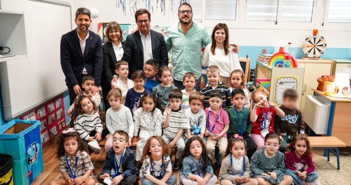 260417 VISITA ACTIVIDAD CEIP DIEGO VELÁZQUEZ (1)