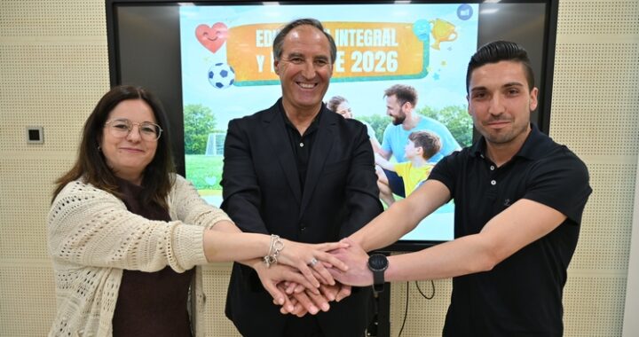 29-4-2026 Escuela de familias educación y deporte (1)