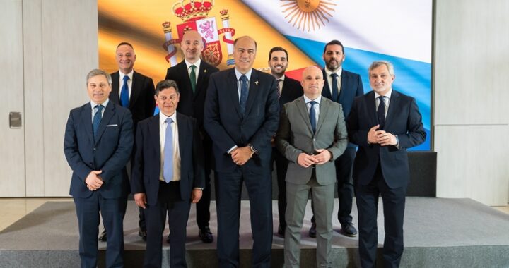 Embajador Argentina en Diputación (3)