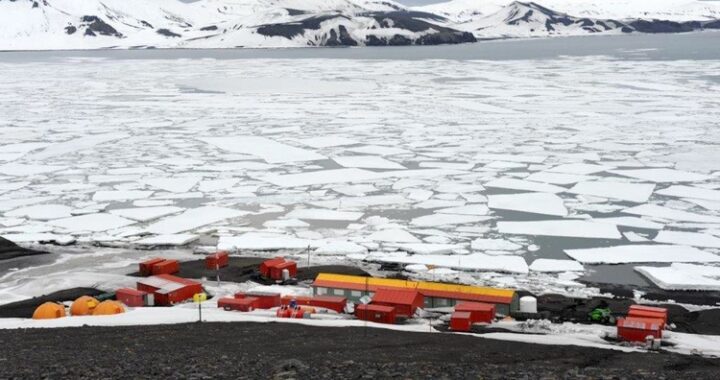 FOTO 3 UAL 25 ABRIL 2026 ANTÁRTIDA